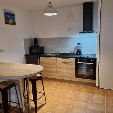 Appartement 1 Chambre Avec Piscine Uzes Ngoại thất bức ảnh