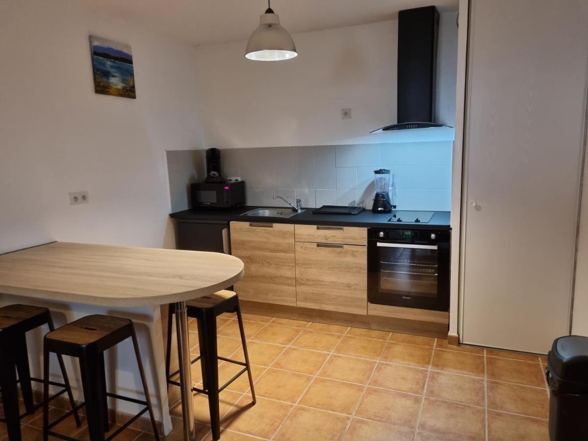 Appartement 1 Chambre Avec Piscine Uzes Ngoại thất bức ảnh