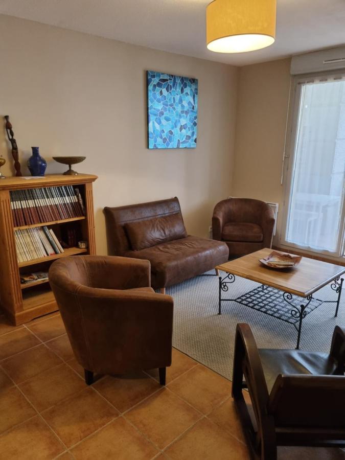 Appartement 1 Chambre Avec Piscine Uzes Ngoại thất bức ảnh